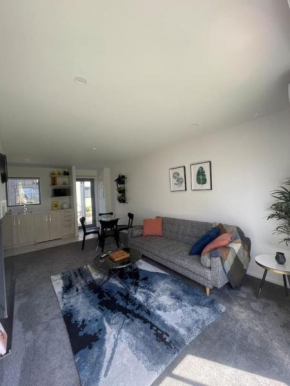 Lovely Mohua Suite